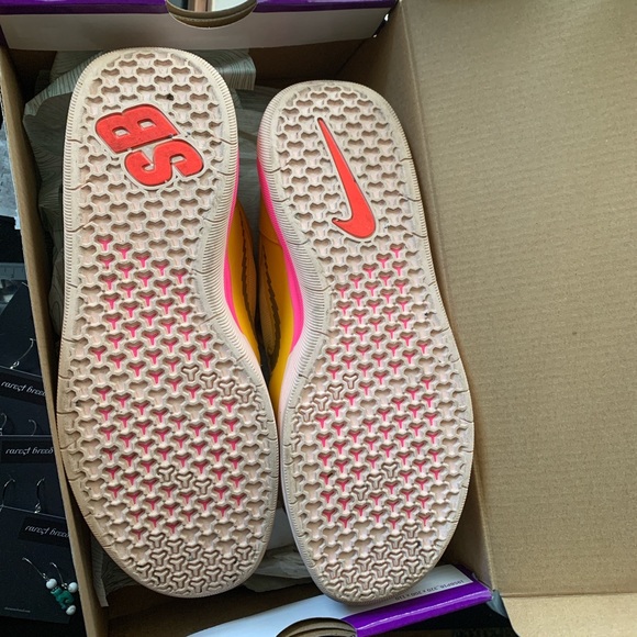 Nike SB yellow Nyjah Huston’s 7.5 - Picture 8 of 9